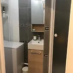 Bel Appartement Neuf / Arc De Triomphe